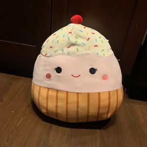 12” Clara the Cupcake Squishmallow